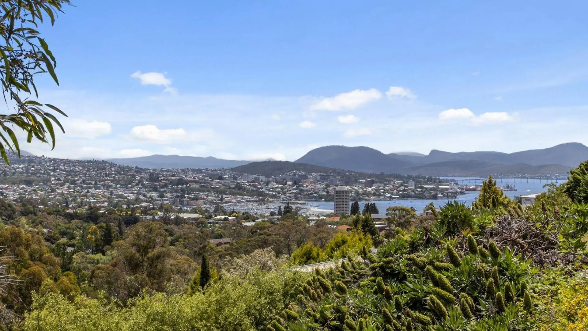 The View 2 Bed Unit With Stunning Hobart Outlook Lägenhet